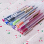 Smooth-writing markers (12 colors)